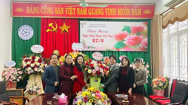 Chúc mừng Bệnh viện Tâm thần tỉnh Thanh Hoá - Ngày Thầy thuốc Việt Nam